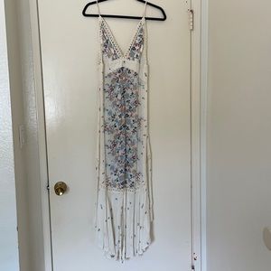 Paradise Floral-print Maxi Dress In Ivory Combo